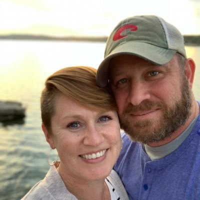 Child of https://t.co/LdOLaOeRSL.Daughter. Sister.Teacher.EMT.Sports Fan. RescueMom🐾 #GeauxCajuns🤟🏼#GeauxGators🐊#FearTheFin🦈
