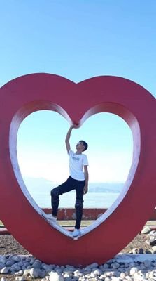 itsroniesingson's profile picture. Unsigned Model