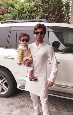 Khairbu93655795's profile picture. 