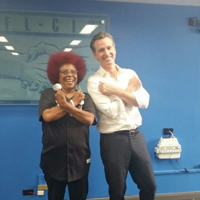 union5shelly's profile picture. #BLACK LIVE MATTER 
#wokevote November 3,2020