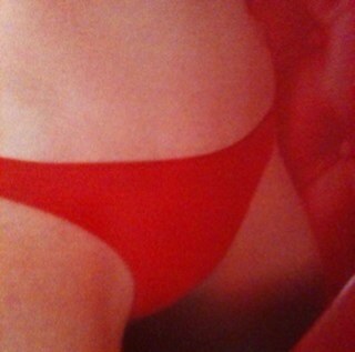 Maxn_pinky's profile picture. 目隠ししてあげる。うしろから、いろいろするのが大好きな、男の子です。女子のいく顔フェチ。ソフトSM、オナニー鑑賞も大好きで～す。