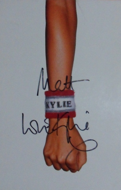 mrosss74's profile picture. Matt 👬🏳️‍🌈♋️🐕🎾💻📚🍷🍸martini Trying to get it all sorted but wine gets in the way...and sometimes martinis  #thereisonlyonekylie