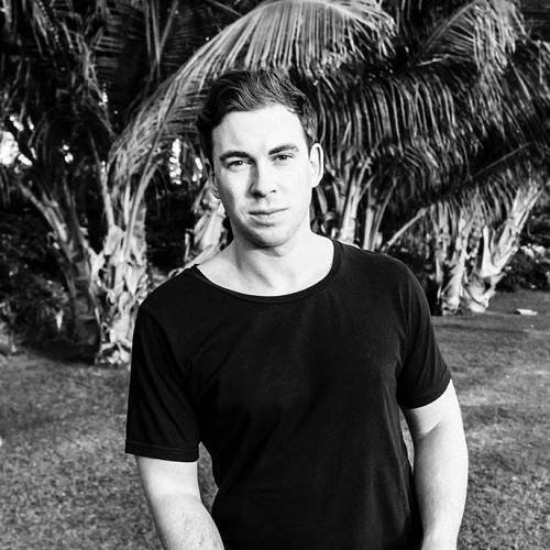 MickloEDM_'s profile picture. 🔰👑cuenta oficial Micklo EDM👑
🔰


Amor ala Música Electrónica a nivel mundial y sus festivales ♥️