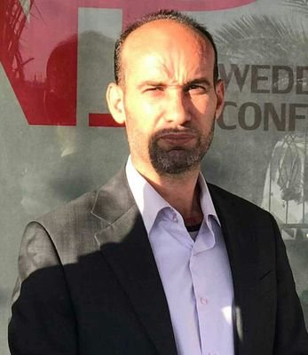 العمر 42عاما خريج خدمة اجتماعية
 جامعة القدس المفتوحة 
الهوية / الرسم والخط العربي