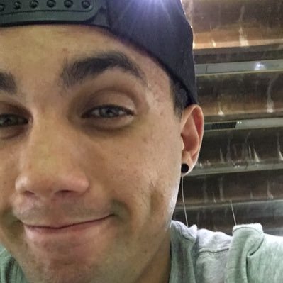 mathwins1's profile picture. young rich nigga