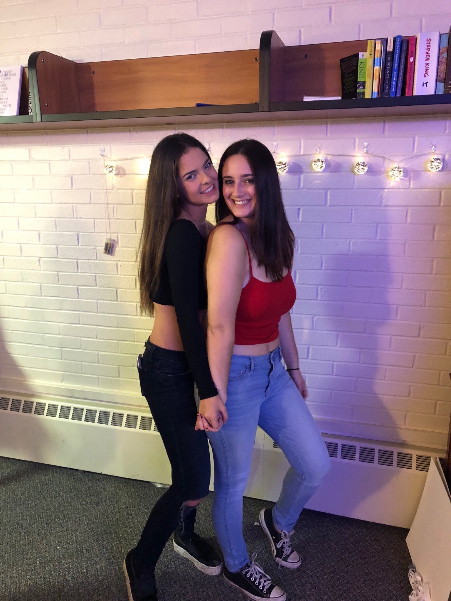 Annaxxox's profile picture. it just be like that