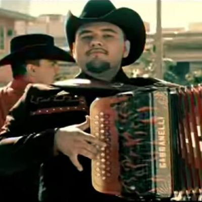 Ex acordeonista del grupo control cambia norteña