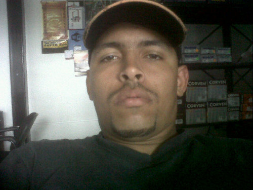 elyou505's profile picture. 