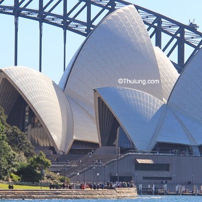 I Was In Sydney Opera House. #SydneyOperaHouse by Thulung.