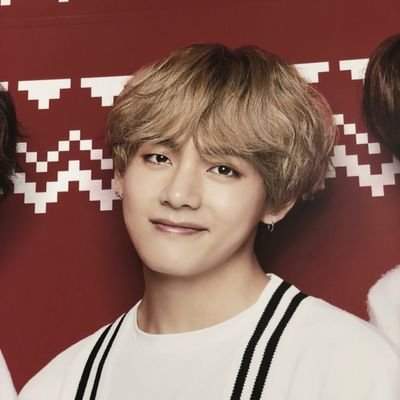 KIMCHIGO_V_1230's profile picture. 😄😬😆😮😚