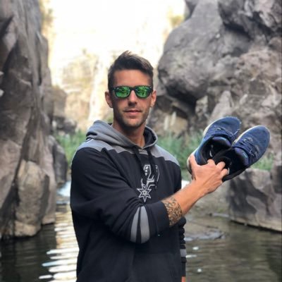 ImhMariano's profile picture. 