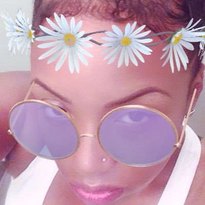 Aspiring Actress_ https://t.co/tYfQ1n8IPL / Model_OneSourceTalent.com/ https://t.co/J2yn5FHrZS & Cosmetology Entrepreneur EtonS