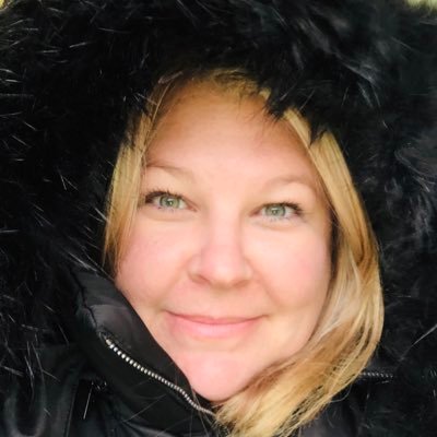 JenniferAlanis7's profile picture. 