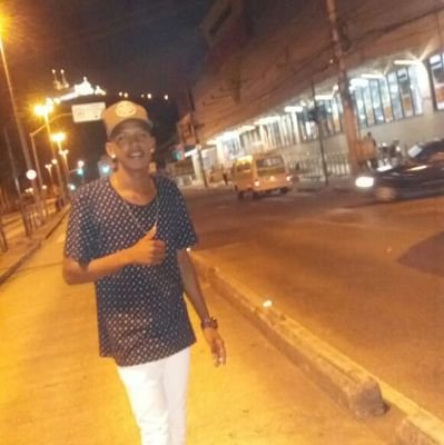 A vida parece me testar todo tempo.
 Pra nós dois só basta a gente ❤ Mal sabe ela do que sou capaz 🔞
 Quantos querem meu bem? E quantos querem meu fim? 💭