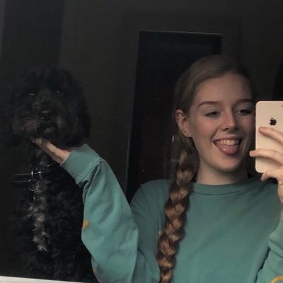 jesssawtell's profile picture. 