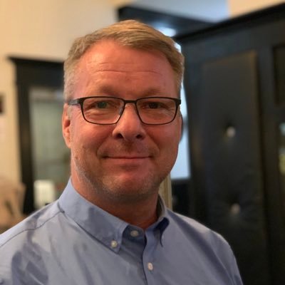 CEO @Ice Hockey Iceland | Executive Board member of The National Olympic and Sports Association of Iceland | Business Coach at LMI