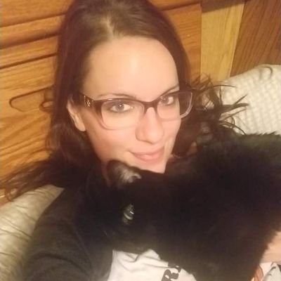 Manda_Nicholson's profile picture. PSW Life! I love reading a good book as well as listening, singing, and dancing to some country music. instagram&snapchat: anicholson90