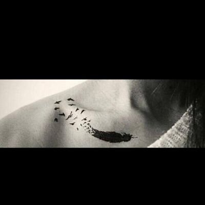 theesina's profile picture. New account