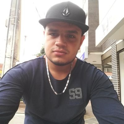 si tu cuerpo es un templo... el nuestro es un parque de diversiones... 😈🔥
😎😎