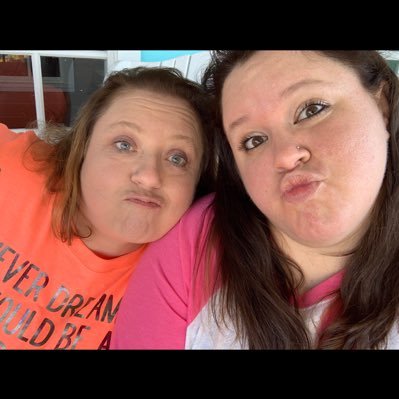 LisaEsco3's profile picture. 