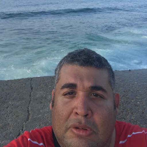 Soy una persona muy amigable que le gusta conocer personas de todo el mundo.