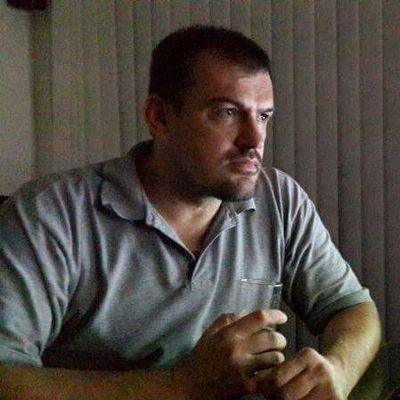 Papá de Joaquin #62950
Observador | Olimpista | Fanatico de la Formula 1 | Sencillo pero con gustos complicados