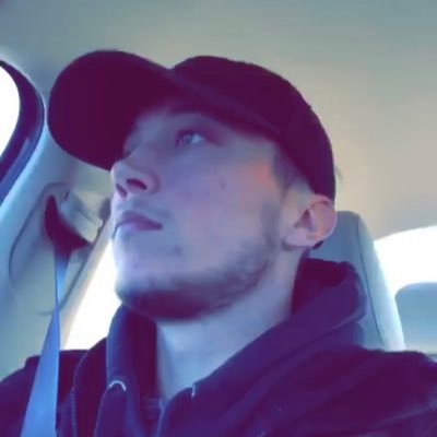 akajayda's profile picture. And we’re runnin tonight