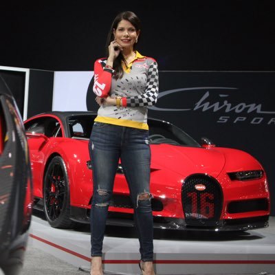 Programa de TV - Conducido por Laura Longo. Domingos a las 6:00 PM por canal 29 Teleuniverso. Una mujer en un mundo de hombres es pura adrenalina. 🚗💨🇩🇴
