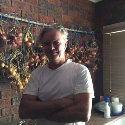 Stephen_Letts's profile picture. Occupe-toi de tes oignons