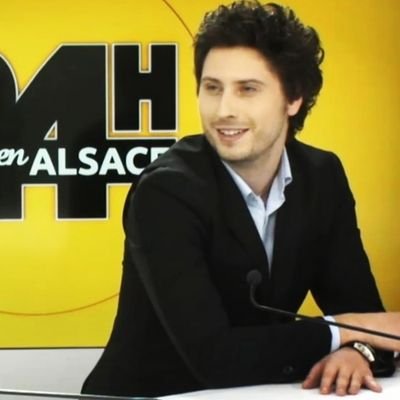RomanRbnvtch's profile picture. Artisan numérique - un peu d'humour dans ce monde de brutes