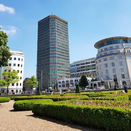 CyfieithuClir's profile picture. One of Wales' biggest Welsh/English translation, editing and proof reading companies // Un o gwmnïau cyfieithu a golygu mwyaf blaenllaw Cymru