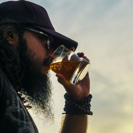 JohnnyBertus94's profile picture. Rock and roll is all I got and certified asshole !!!!