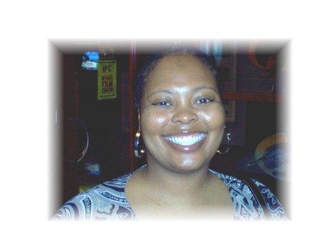 QueenRoz101's profile picture. Young, Gifted, and Black. A Mother/Singer/Dancer/Author/
Minister/Producer/CEO