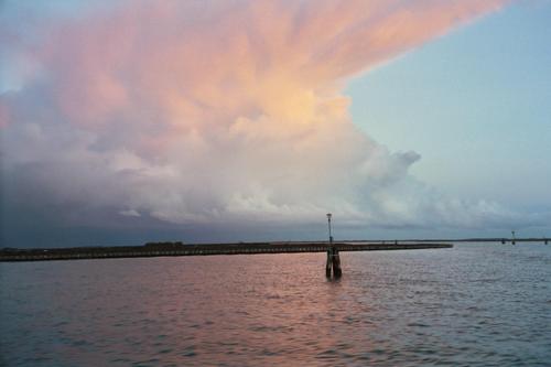 zenergy's profile picture. IT Geek. Gordian knotter of mobius strips & eulogiser of the epheremeral