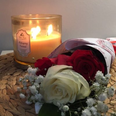 يعيش الانسان بصبره لا بقوتة