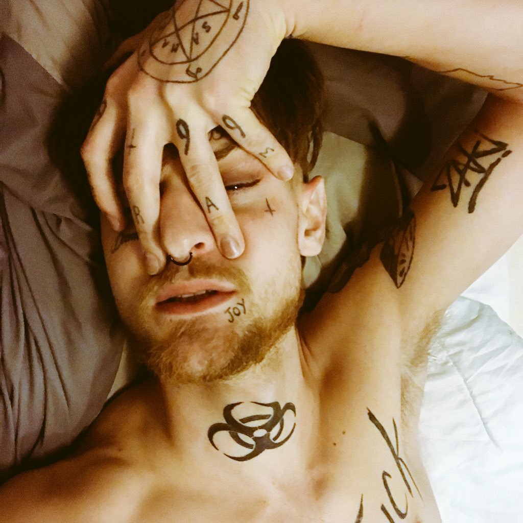 🤢FUCK CRAM🤢. *BAPHOMET*
https://t.co/gOOKMazjXx
Memoirs of a Junkie (SOON)