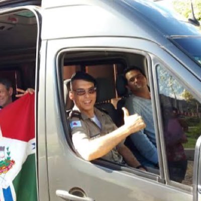 MgProerd's profile picture. Estou de olho em vcs seus drogados