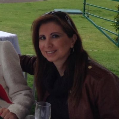Comunicologa,Madre,esposa,escritora, amo a los perros y soy bloguera https://t.co/s0s2qZxxCS y @sanadojuntos22 en Instagram,no dejes de seguirme!