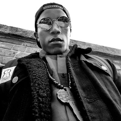 MogotsiKarabo's profile picture. professional cricketer, enjoys life , listening to good music and meeting new people, enjoys football and travelling ..