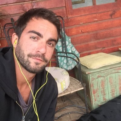 josecoo's profile picture. sufro accidentes de zurdo en un mundo diestro y voy sin casco.