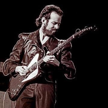 The official Twitter account of Phil Manzanera, one of the UK’s best-known musicians and record producers.