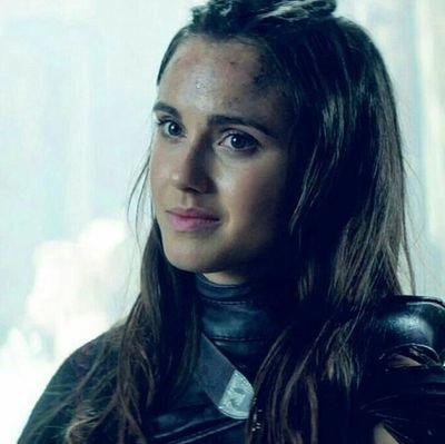 VargrUngr's profile picture. ㅤㅤ❚❙ 𝗬𝗢𝗨𝗡𝗚 𝗪𝗢𝗟𝗙 𖨂 𝑥𝑥 ─ 𝙨𝙦𝙪𝙞𝙧𝙚 + 𝙬𝙖𝙧𝙧𝙞𝙤𝙧 ♀ ⋮ ㅤㅤㅤ«Eᴠᴇɴ ɪғ I sᴀᴄʀɪғɪᴄᴇ ᴍʏ ʙᴏᴅʏ﹐ㅤㅤㅤㅤㅤㅤㅤㅤ ㅤ I ᴡɪʟʟ ɴᴇᴠᴇʀ sᴀᴄʀɪғɪᴄᴇ ᴍʏ ʜᴏɴᴏʀ»  ㅤ─ ˢˑᵛᶤᶤᶤ