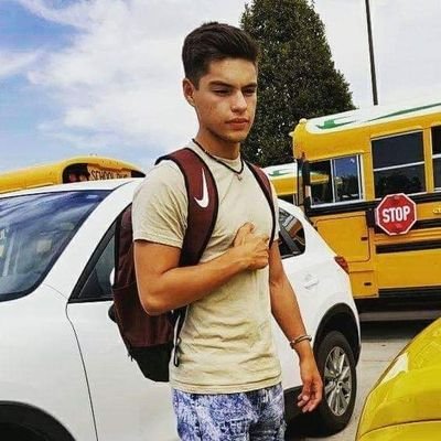 menatwin2's profile picture. Majoring in exercise science at UNO
check out my YouTube channel