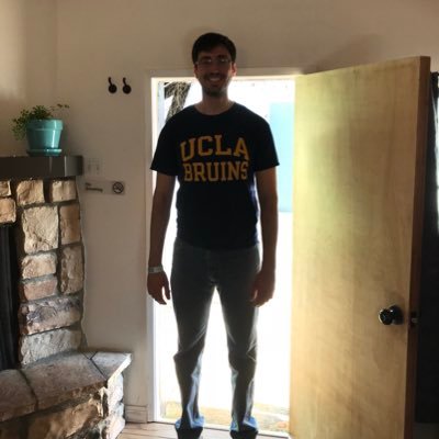 joelcarlos's profile picture. Angelino, Bruin, Marketer