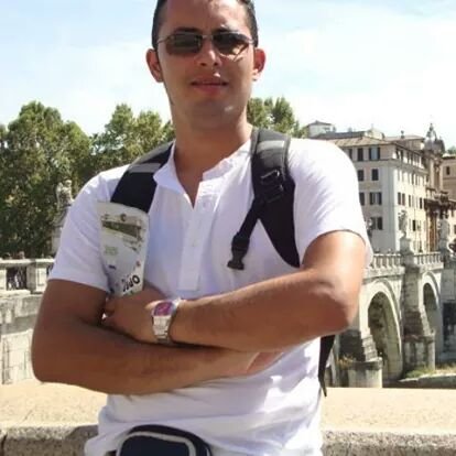 Omeschi's profile picture. 