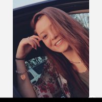 Caitlin lasater (@caitlinleetebow) 's Twitter Profile