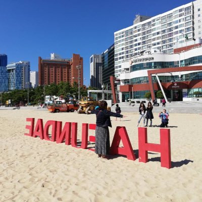 miwoo0221's profile picture. 