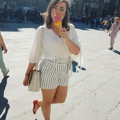 SophieJBinns's profile picture. International event manager. Writing a novel and alumna @faberacademy.