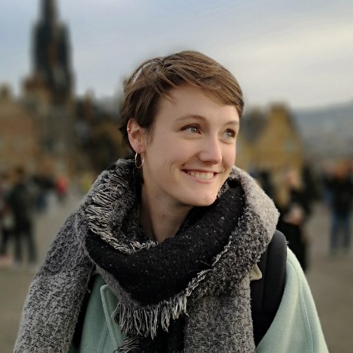 Designer & engagée pour la planète.