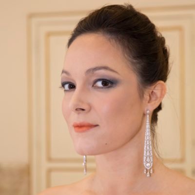 Welcome to the official X page of the Italian soprano Eleonora Buratto 🎶 Premio “Franco Abbiati” 2022 🎶 Cavaliere della Repubblica 🇮🇹
